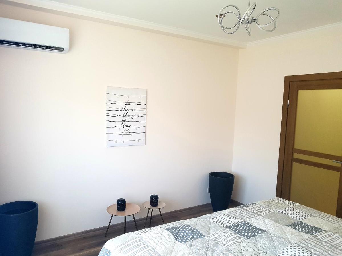 Royal House Apartment Kijów Zewnętrze zdjęcie