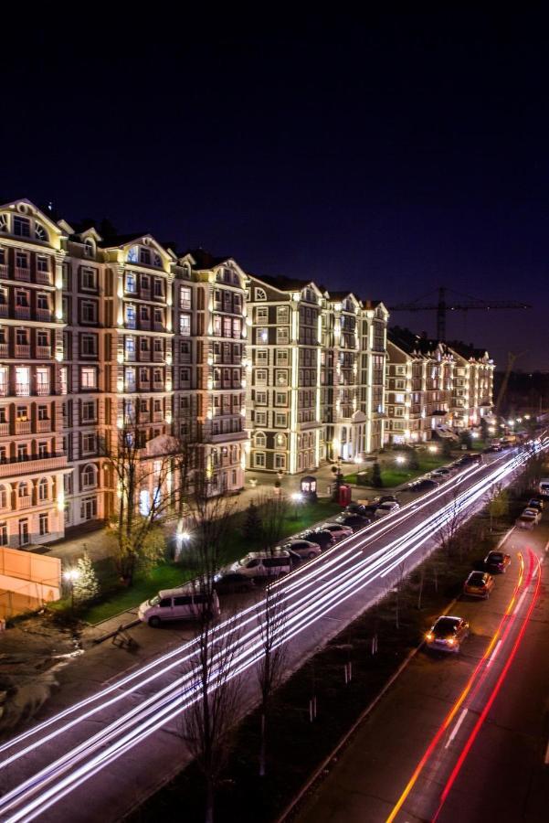 Royal House Apartment Kijów Zewnętrze zdjęcie